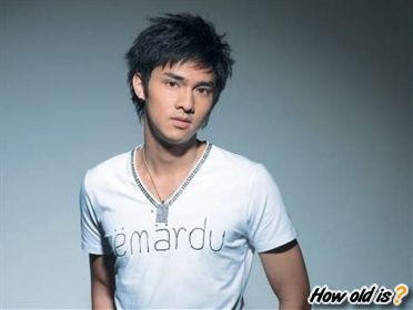 How Old is Alan Tam